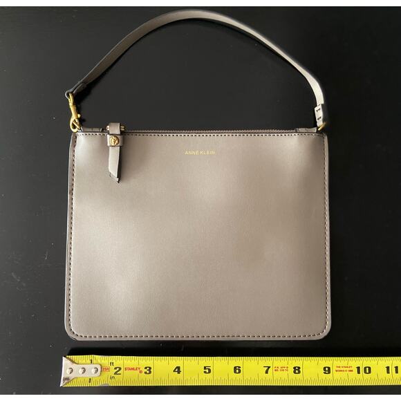 ANNE KLEIN Taupe Faux Leather Wristlet/Handbag sz OS - Picture 7 of 9